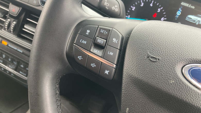 Ford Focus 1.0 EcoBoost Titanium Style 5dr Petrol Hatchback